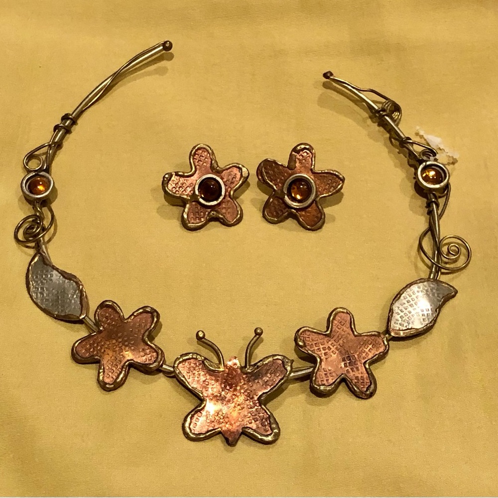 Carol Copper Silver Metal Choker Butterfly Flowers Whimsical Leaves & Earrings